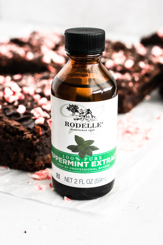 Rodelle Kitchen peppermint extract