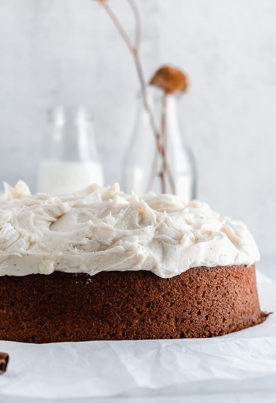 One layer spiced chai cake with vanilla bean cream cheese frosting on top