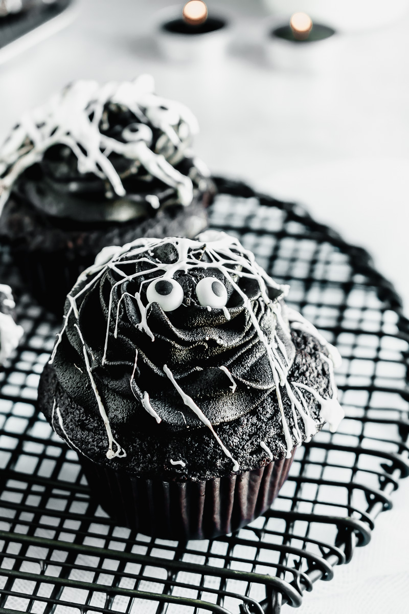Extra Dark Chocolate Spider  Halloween Cupcakes Buckets of Yum